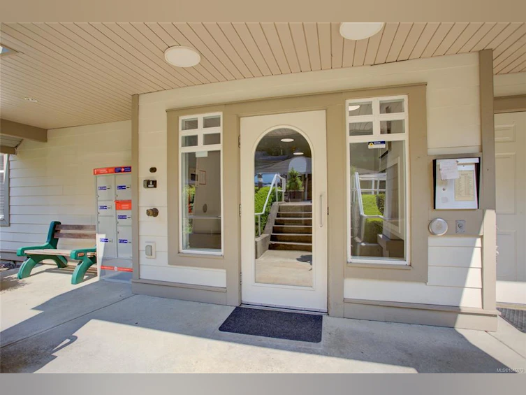 207-2777 Barry Road, Mill Bay, BC, V8H 1K9 - 3