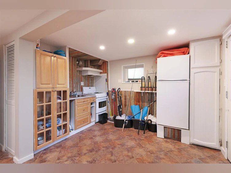 1960 19th Avenue, Campbell River, BC, V9W 4M7 - 29