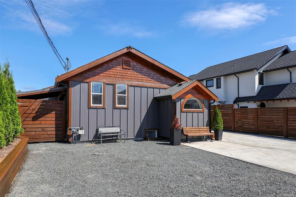 1960 19th Avenue, Campbell River, BC, V9W 4M7 - 31
