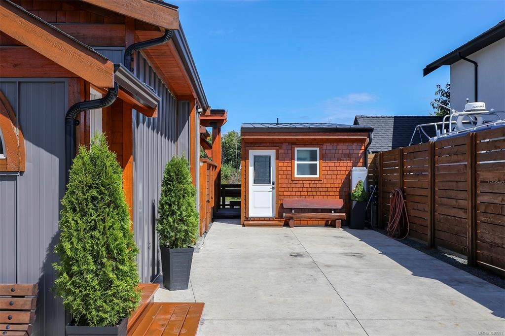 1960 19th Avenue, Campbell River, BC, V9W 4M7 - 38