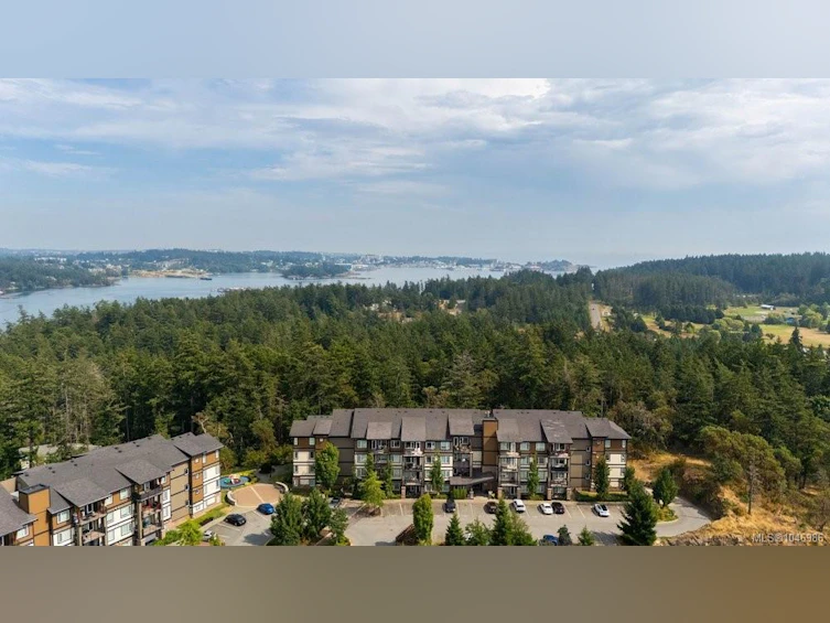 307-286 Wilfert Road, Colwood, BC, V9C 1A3