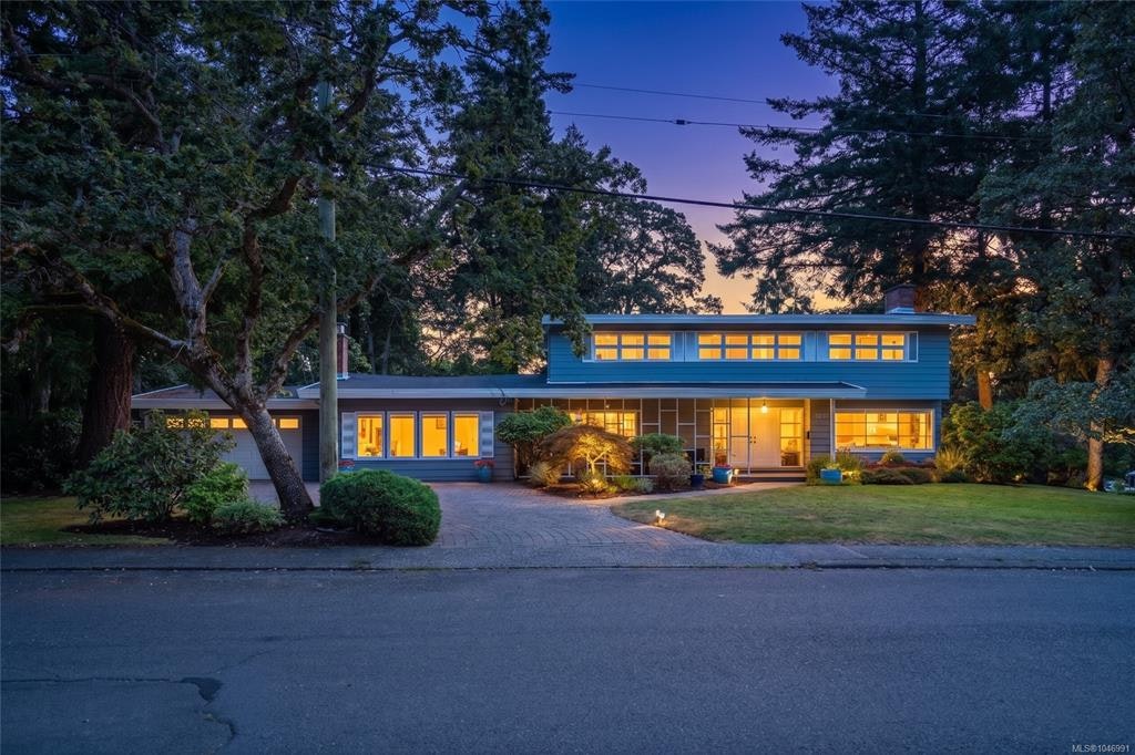 3459 Plymouth Road, Oak Bay, BC, V8P 4X6