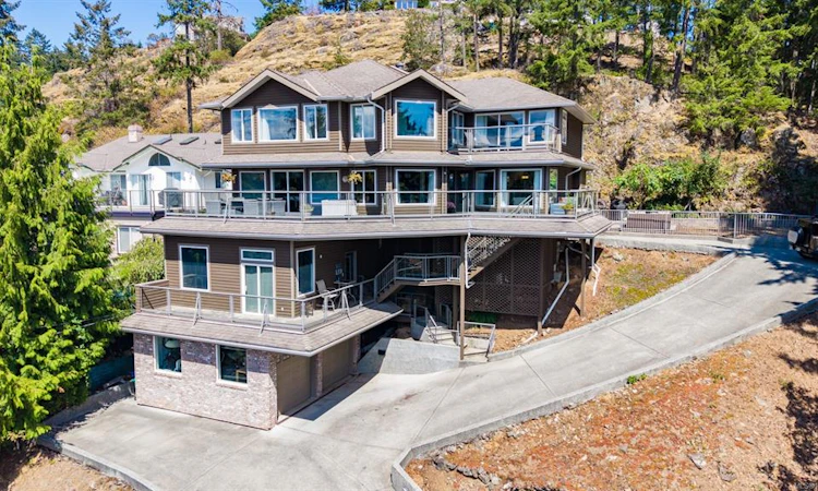 181 Prince John Way