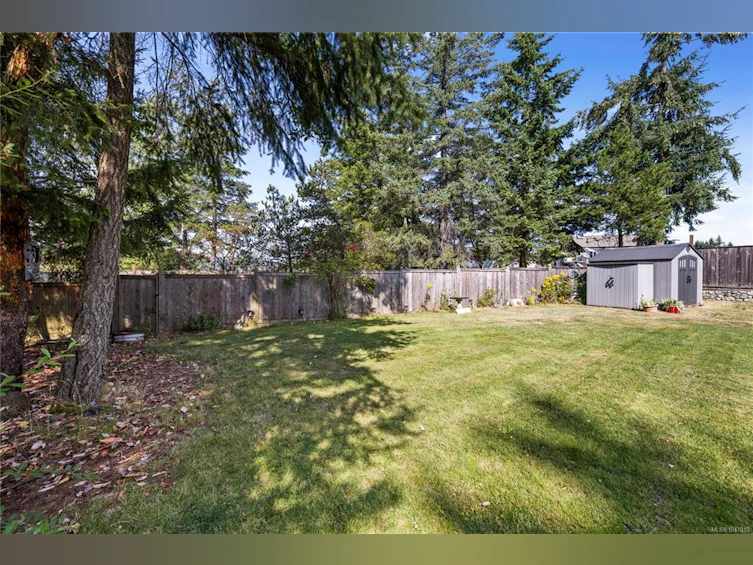513 Martina Way, Nanaimo, BC, V9T 0E2 - 45