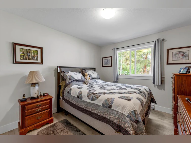 513 Martina Way, Nanaimo, BC, V9T 0E2 - 18