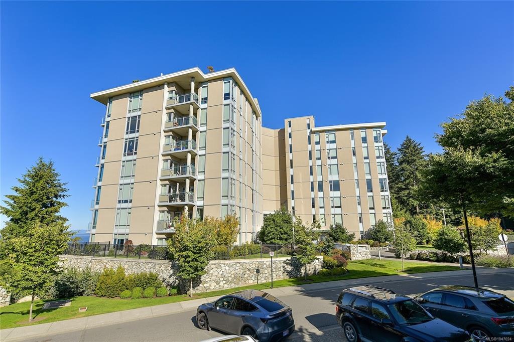 506-5388 Hill Rise Terrace, Saanich, BC, V8Y 3K3 - 59