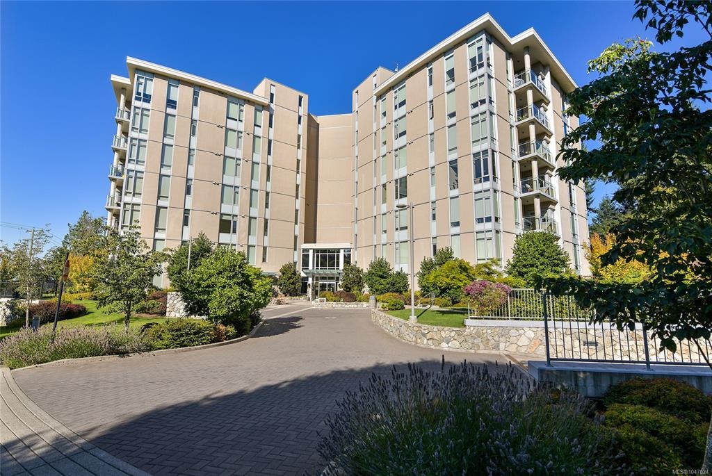 506-5388 Hill Rise Terrace, Saanich, BC, V8Y 3K3 - 60