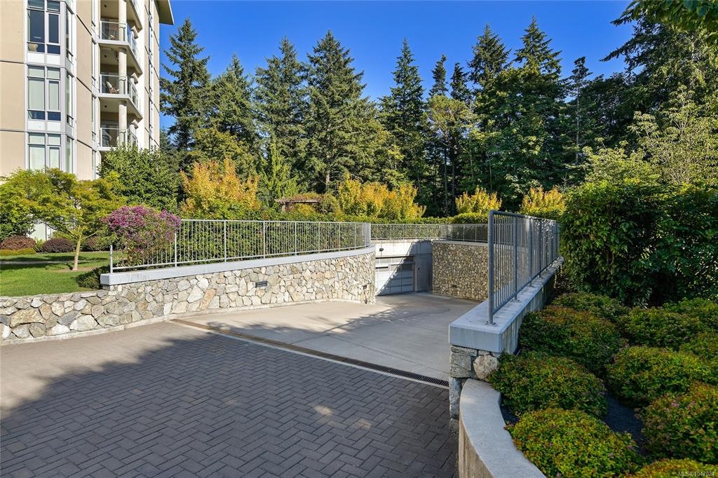 506-5388 Hill Rise Terrace, Saanich, BC, V8Y 3K3 - 61
