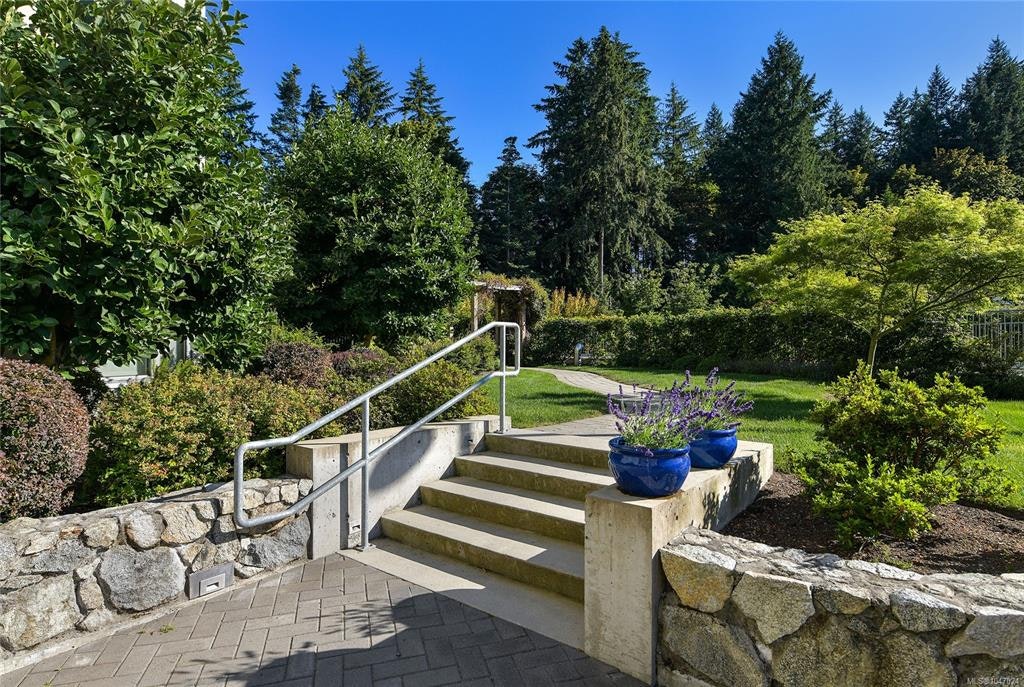 506-5388 Hill Rise Terrace, Saanich, BC, V8Y 3K3 - 57