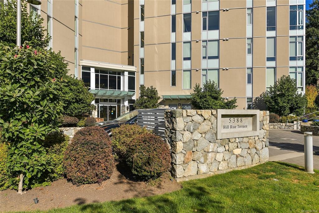 506-5388 Hill Rise Terrace, Saanich, BC, V8Y 3K3 - 55
