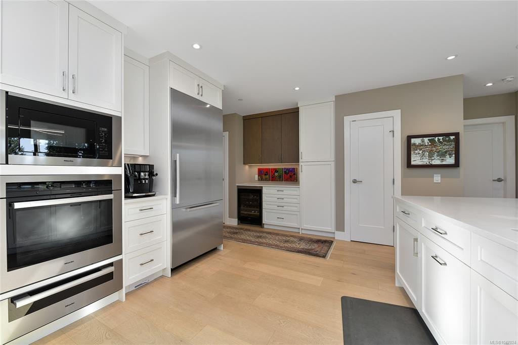 506-5388 Hill Rise Terrace, Saanich, BC, V8Y 3K3 - 22
