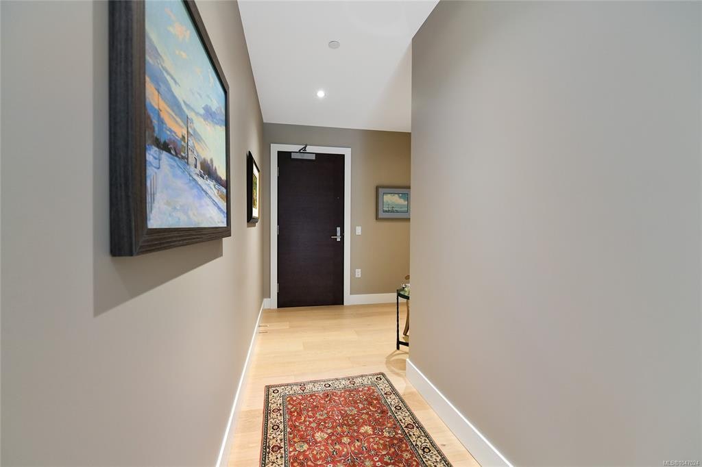 506-5388 Hill Rise Terrace, Saanich, BC, V8Y 3K3 - 12