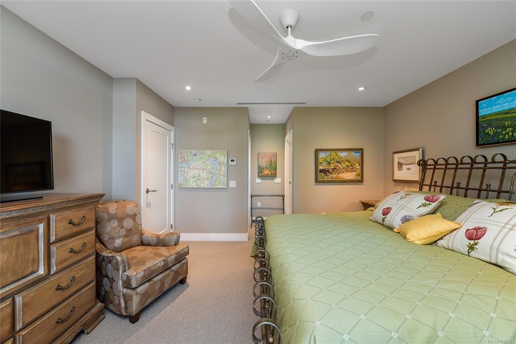 506-5388 Hill Rise Terrace, Saanich, BC, V8Y 3K3 - 33