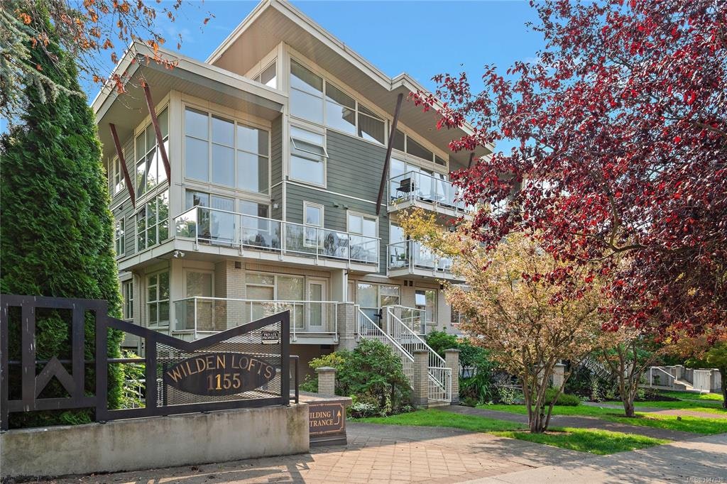 207-1155 Yates Street, Victoria, BC, V8V 3N1