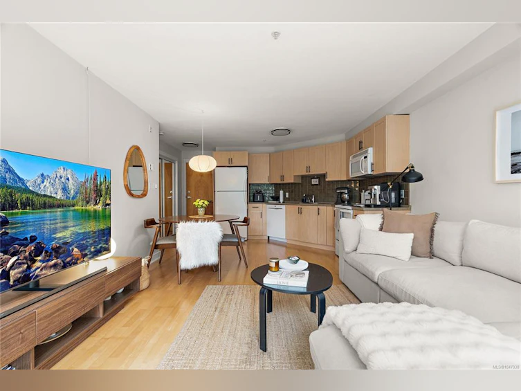 207-1155 Yates Street, Victoria, BC, V8V 3N1 - 11