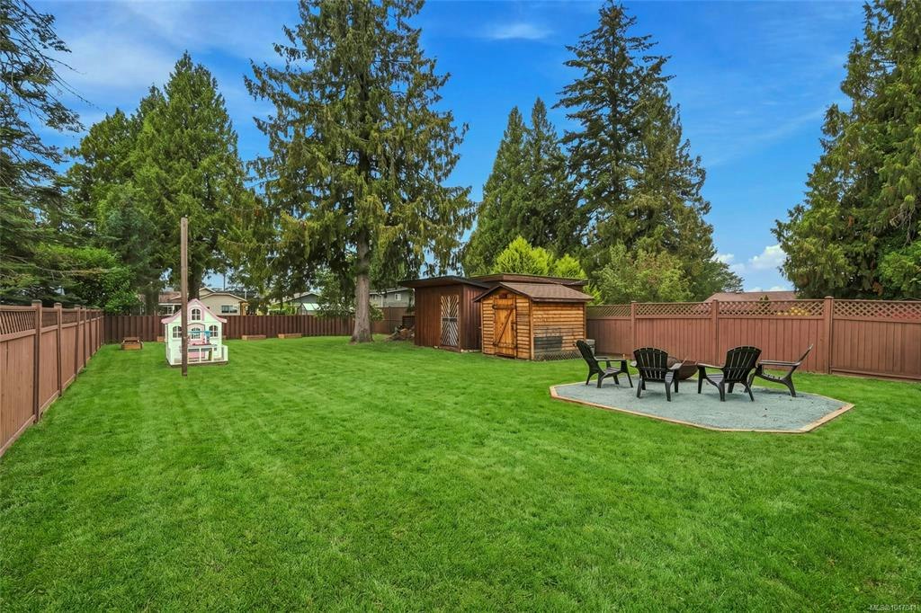 219 Mcvickers Street, Parksville, BC, V9P 0B9
