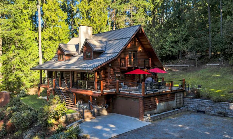 8965 Meades Creek Road