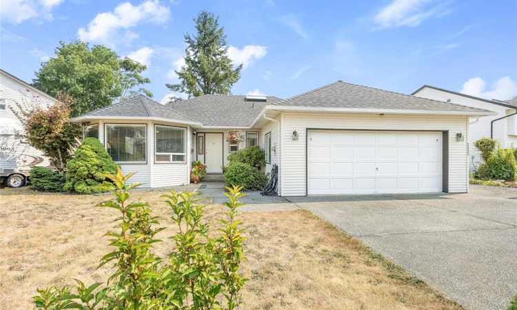 2555 Nadely Crescent