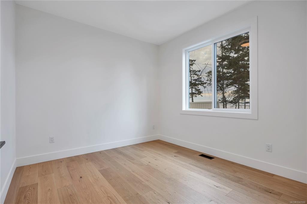 729 Berry Point Road, Gabriola Island, BC, V0R 1X1 - 43
