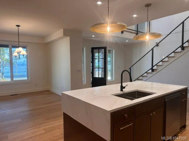 729 Berry Point Road, Gabriola Island, BC, V0R 1X1 - 15