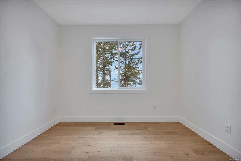 729 Berry Point Road, Gabriola Island, BC, V0R 1X1 - 44