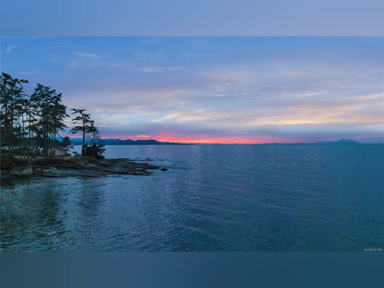 729 Berry Point Road, Gabriola Island, BC, V0R 1X1 - 58