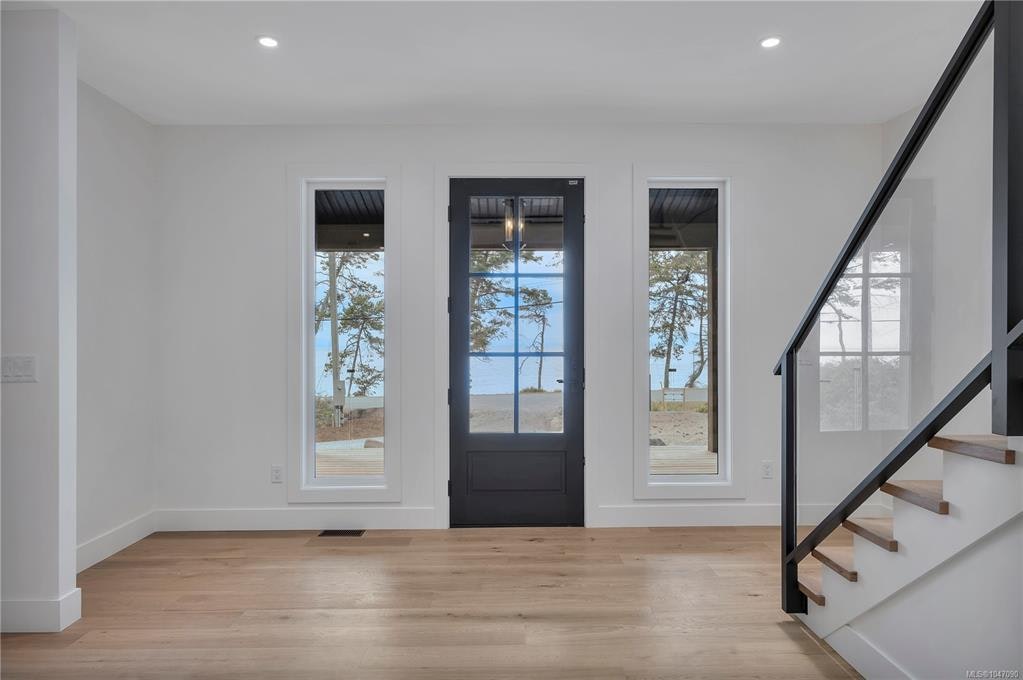 729 Berry Point Road, Gabriola Island, BC, V0R 1X1 - 17