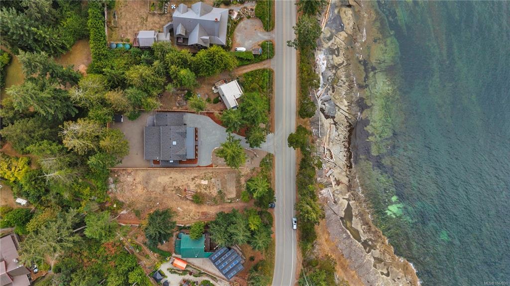 729 Berry Point Road - 2