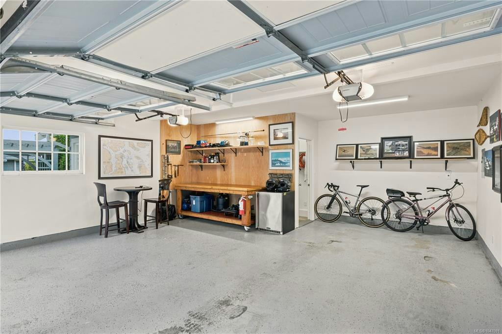 8585 Lochside Drive, North Saanich, BC, V8L 1M5 - 46