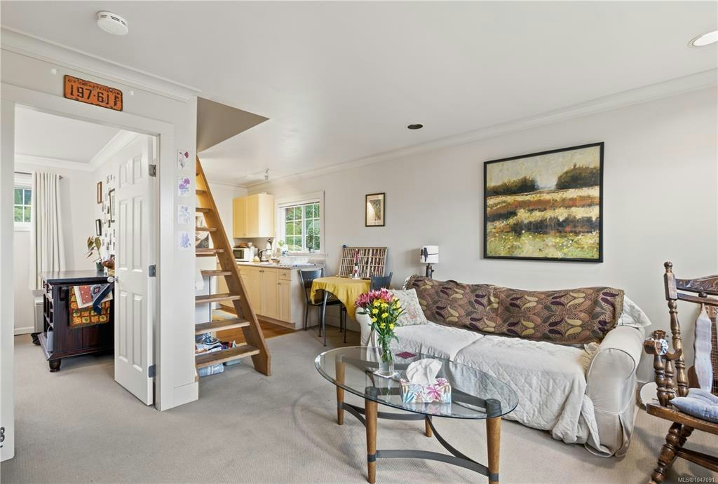 8585 Lochside Drive, North Saanich, BC, V8L 1M5 - 39