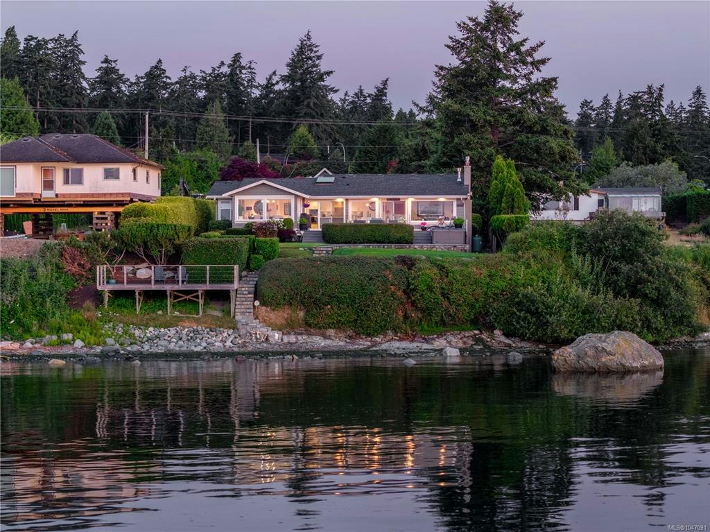 8585 Lochside Drive, North Saanich, BC, V8L 1M5 - 54
