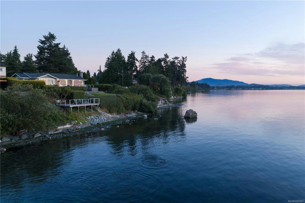 8585 Lochside Drive, North Saanich, BC, V8L 1M5 - 56