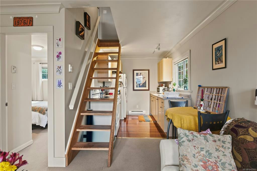 8585 Lochside Drive, North Saanich, BC, V8L 1M5 - 40
