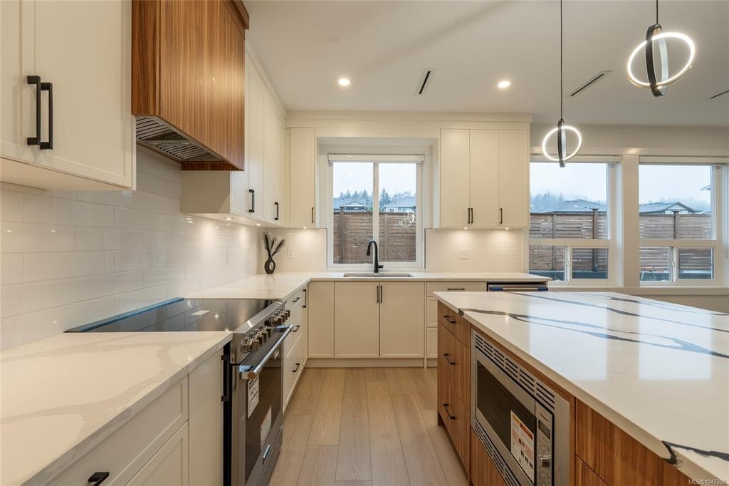 2346 Swallow Place - 3