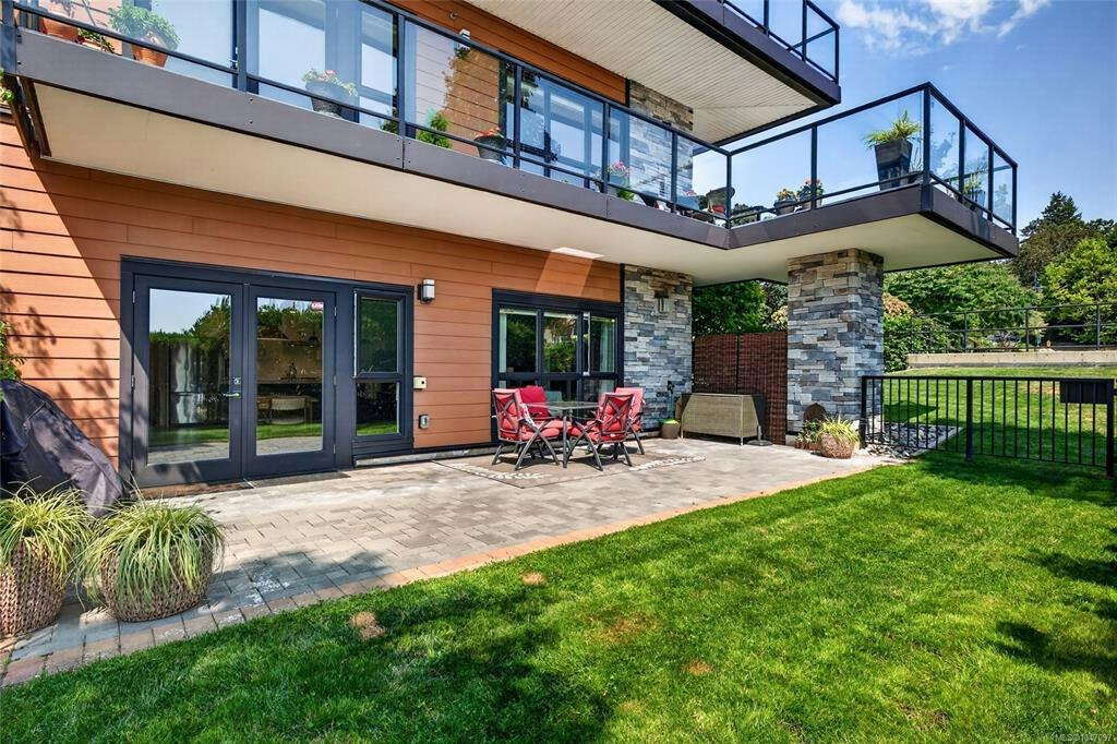 101-747 Travino Lane, Saanich, BC, V8Z 0C6 - 12