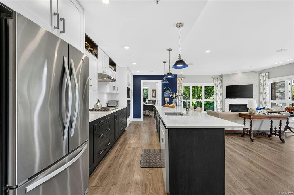 101-740 Travino Lane - 5