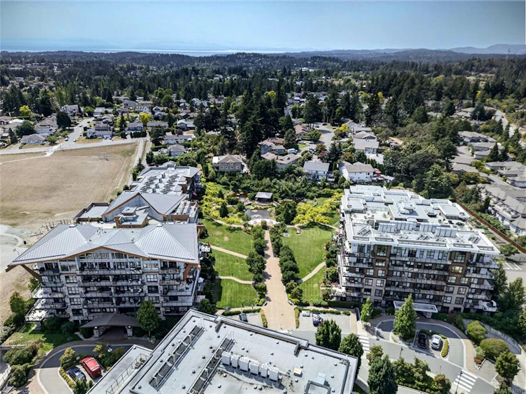 101-747 Travino Lane, Saanich, BC, V8Z 0C6 - 59