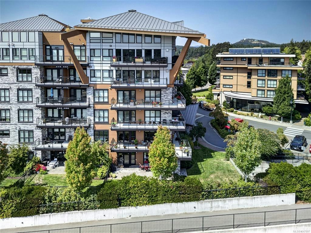 101-747 Travino Lane, Saanich, BC, V8Z 0C6 - 45