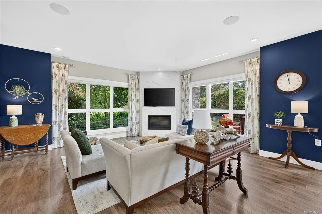 101-747 Travino Lane, Saanich, BC, V8Z 0C6 - 18
