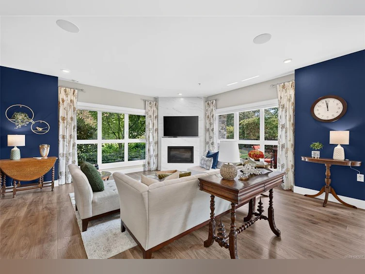 101-747 Travino Lane, Saanich, BC, V8Z 0C6 - 18