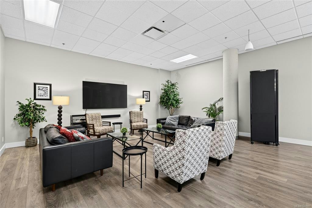 101-747 Travino Lane, Saanich, BC, V8Z 0C6 - 54