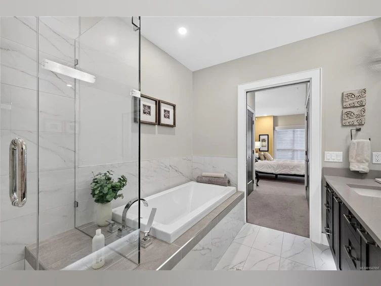 101-747 Travino Lane, Saanich, BC, V8Z 0C6 - 26