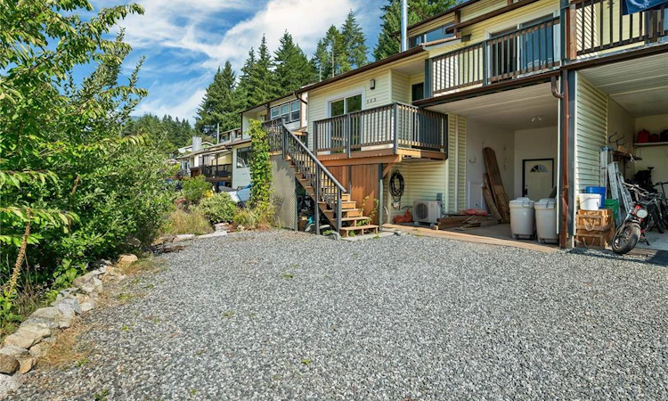 503 Nimpkish Drive