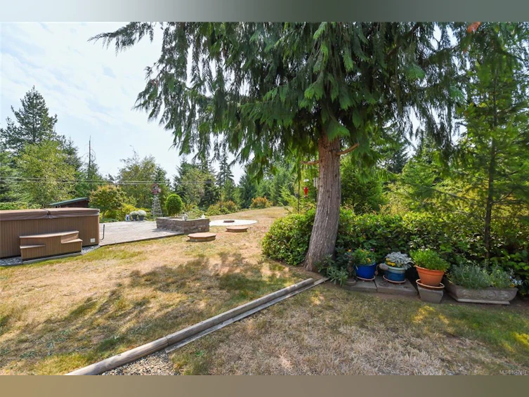1131 Hecker Road, Black Creek, BC, V0R 2M0 - 71