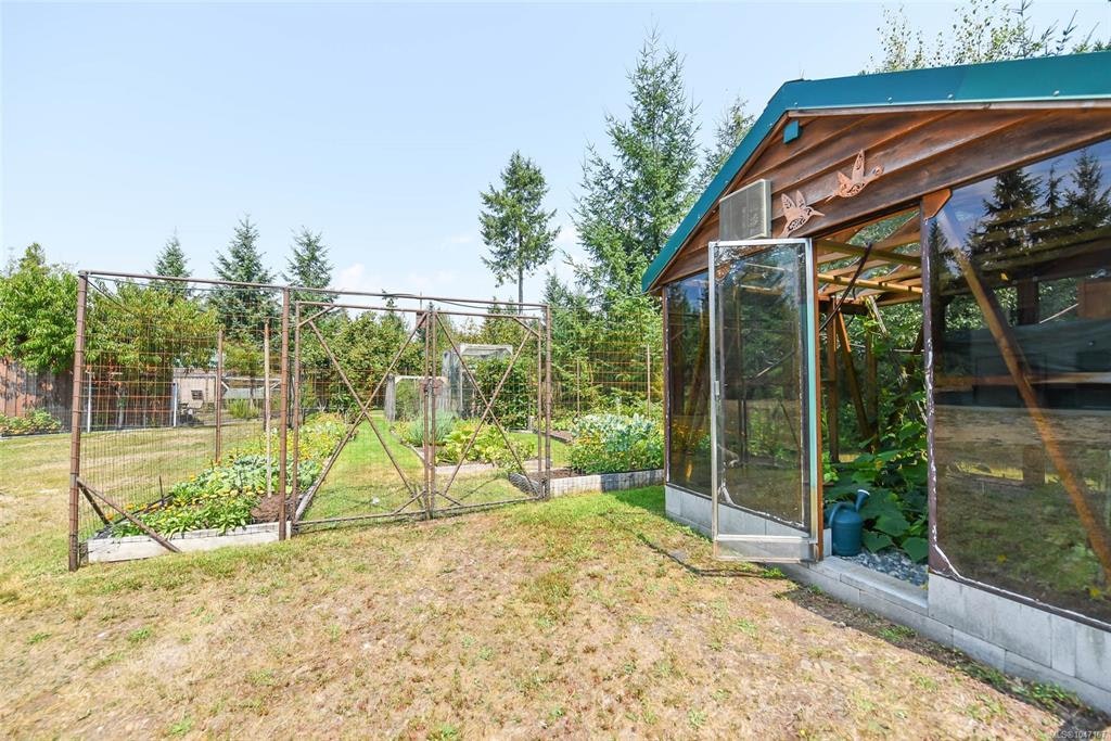 1131 Hecker Road, Black Creek, BC, V0R 2M0 - 21