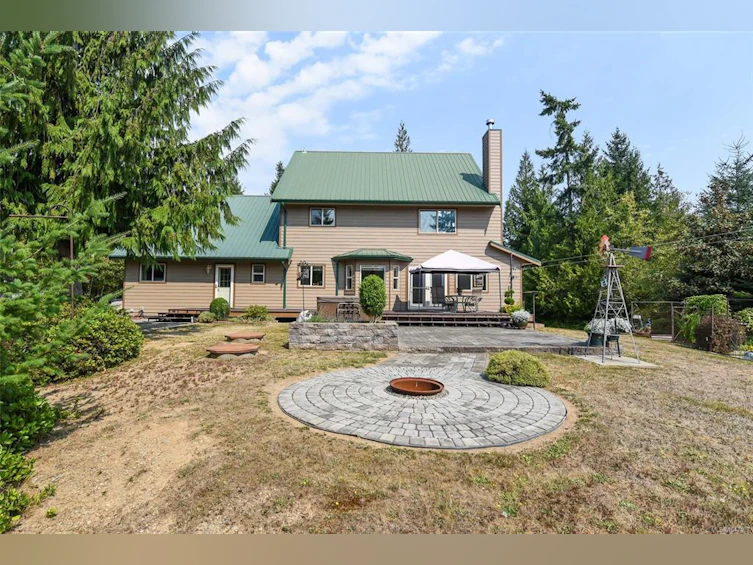 1131 Hecker Road, Black Creek, BC, V0R 2M0 - 72