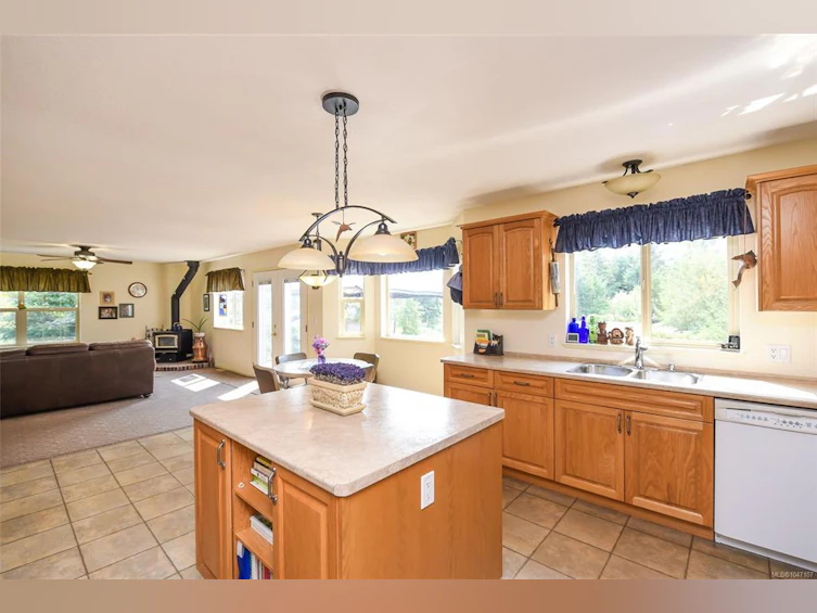 1131 Hecker Road, Black Creek, BC, V0R 2M0 - 43