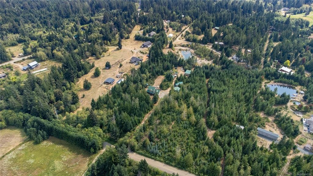 1131 Hecker Road, Black Creek, BC, V0R 2M0 - 83