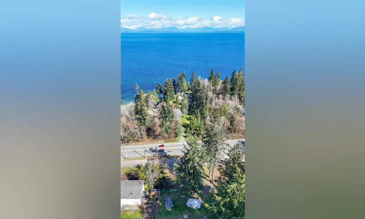 4060 S Island Highway