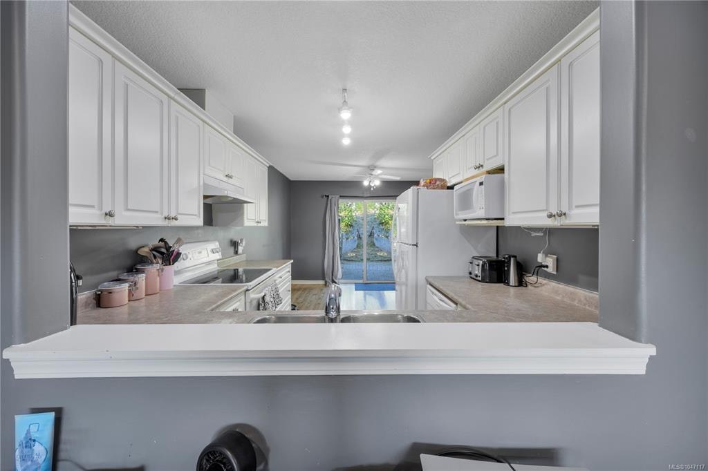 4780 Fairbrook Crescent - 5
